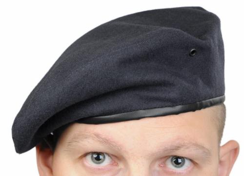 Beret czarny